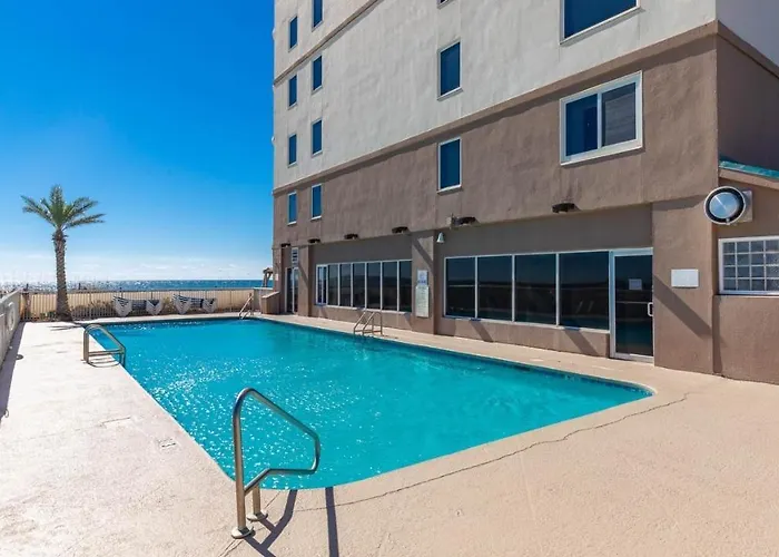 Royal Palms 708
